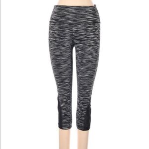 VOGO Athletica small leggings